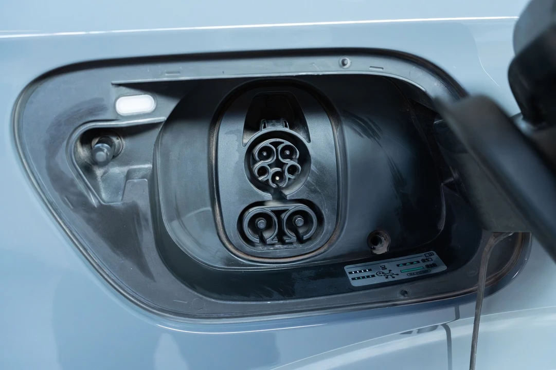 2024 Volkswagen ID.4 - Image 5 of 21