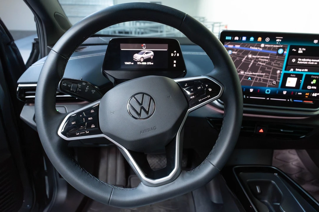 2024 Volkswagen ID.4 - Image 3 of 21