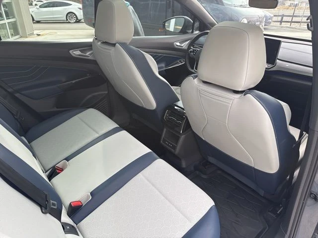 2024 Volkswagen ID.4 - Image 19 of 21