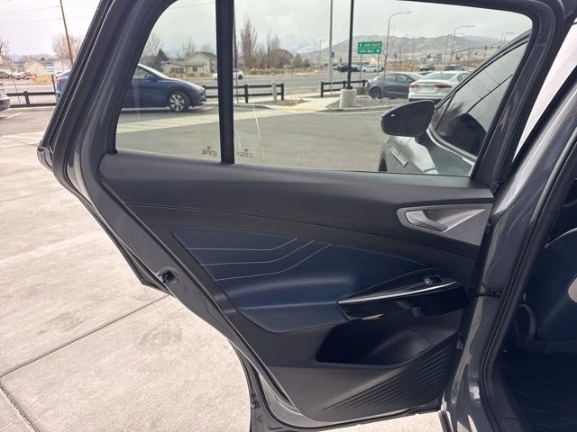 2024 Volkswagen ID.4 - Image 14 of 21
