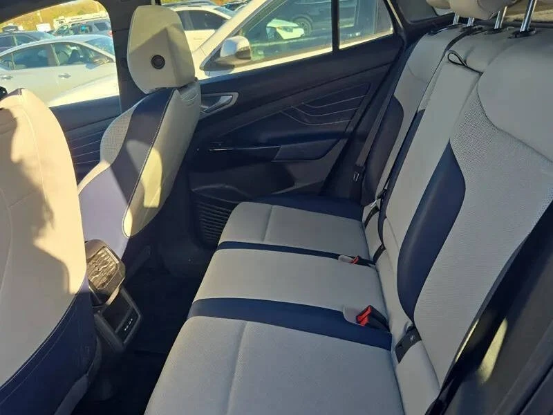 2024 Volkswagen ID.4 - Image 7 of 12
