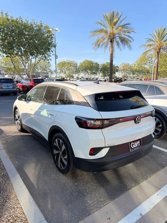 2024 Volkswagen ID.4 - Image 3 of 10