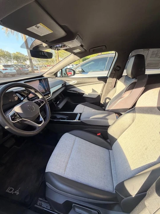 2024 Volkswagen ID.4 - Image 5 of 10