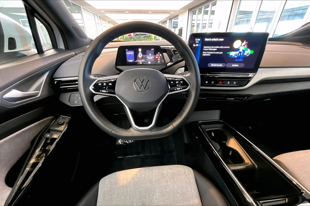 2024 Volkswagen ID.4 - Image 6 of 12