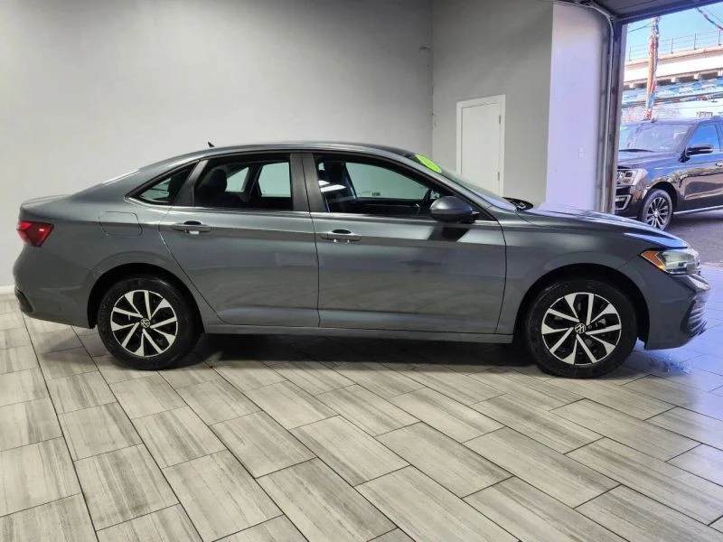 2024 Volkswagen A7 Jetta - Image 6 of 12