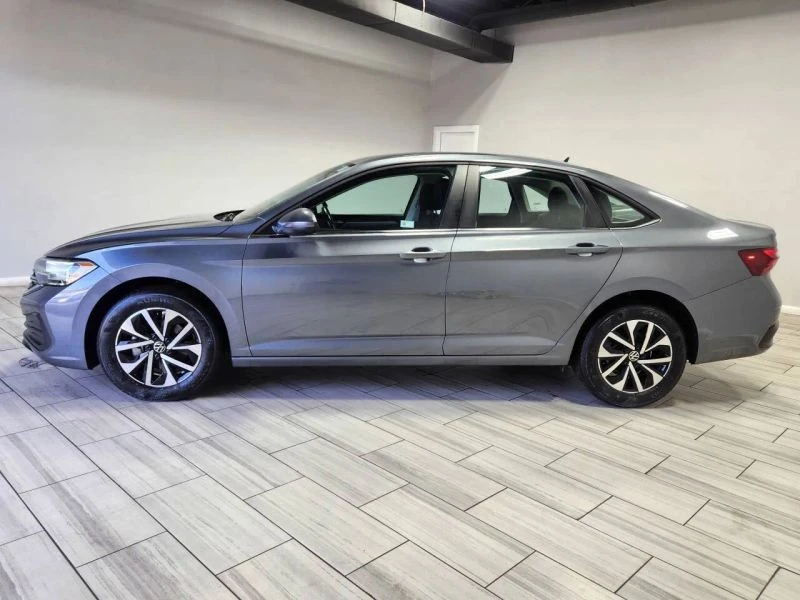 2024 Volkswagen A7 Jetta - Image 2 of 12
