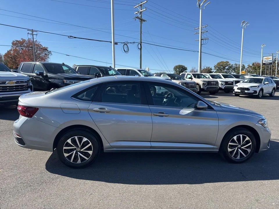 2024 Volkswagen A7 Jetta - Image 6 of 12