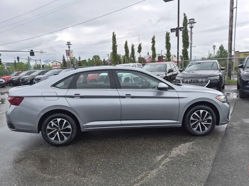 2024 Volkswagen A7 Jetta - Image 4 of 16
