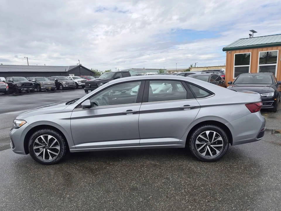 2024 Volkswagen A7 Jetta - Image 8 of 16