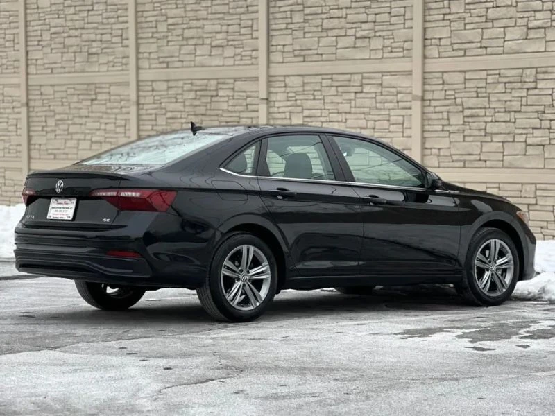 2024 Volkswagen A7 Jetta - Image 8 of 12