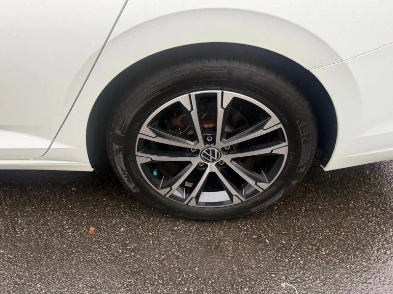 2024 Volkswagen A7 Jetta - Image 9 of 12