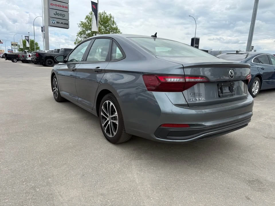 2024 Volkswagen A7 Jetta - Image 2 of 9