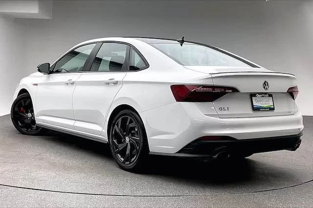 2024 Volkswagen A7 Jetta - Image 2 of 13