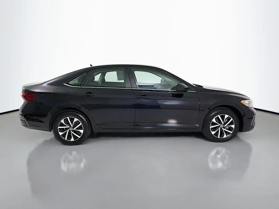 2024 Volkswagen A7 Jetta - Image 8 of 12