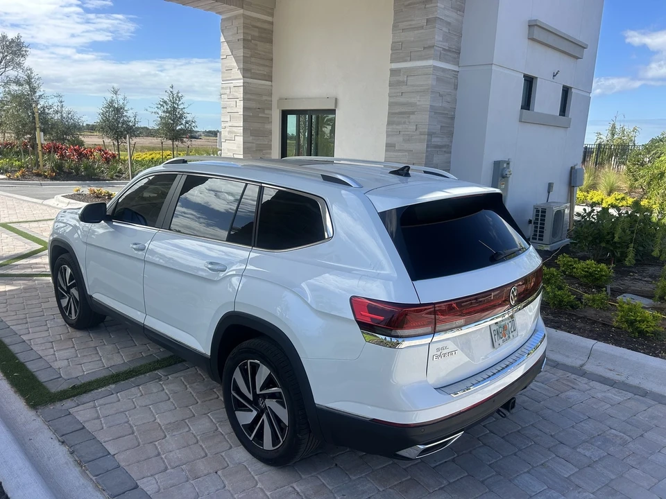 2024 Volkswagen Atlas - Image 10 of 21