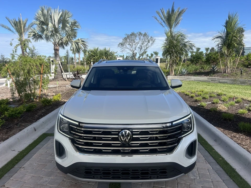 2024 Volkswagen Atlas - Image 4 of 21