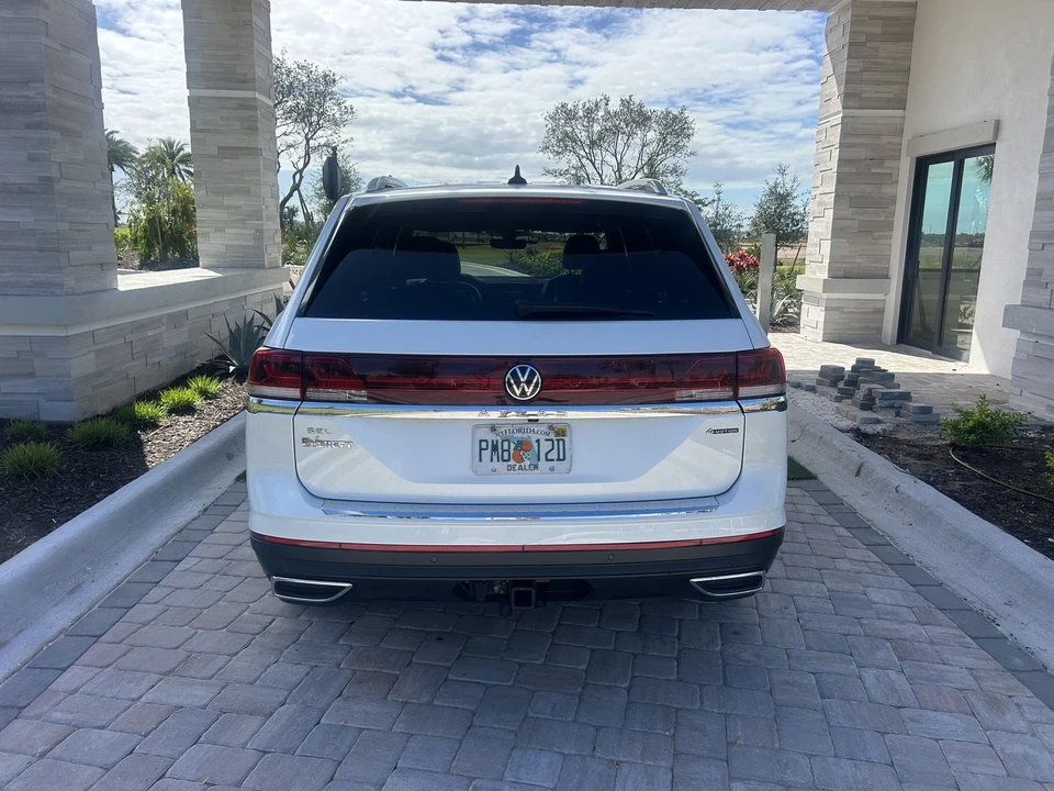 2024 Volkswagen Atlas - Image 13 of 21