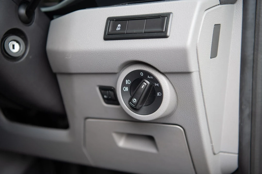2024 Volkswagen EuroVan - Image 28 of 30