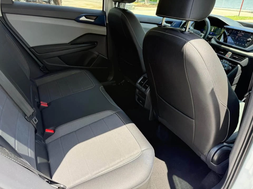 2024 Volkswagen Taos - Image 11 of 15