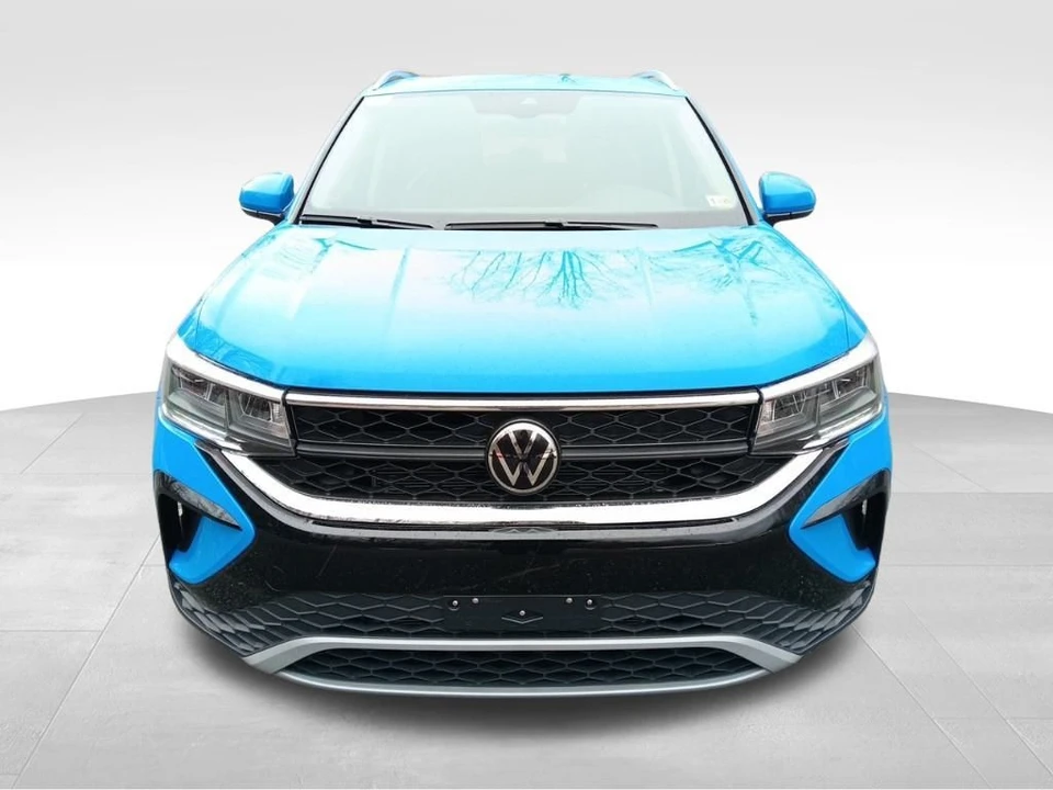 2024 Volkswagen Taos - Image 10 of 12