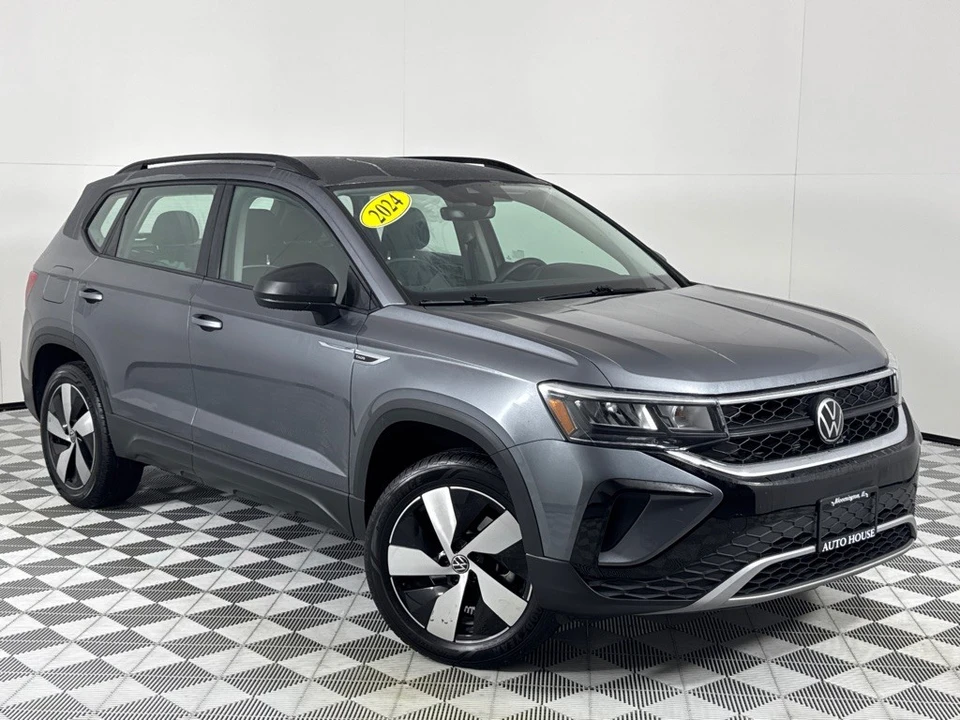 2024 Volkswagen Taos - Image 2 of 12