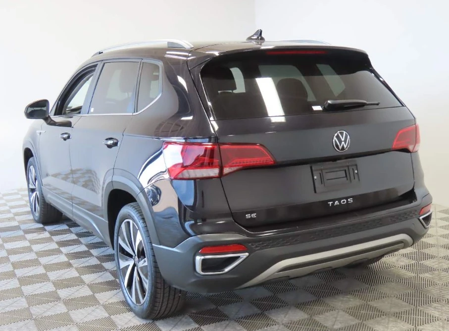 2024 Volkswagen Taos - Image 3 of 11