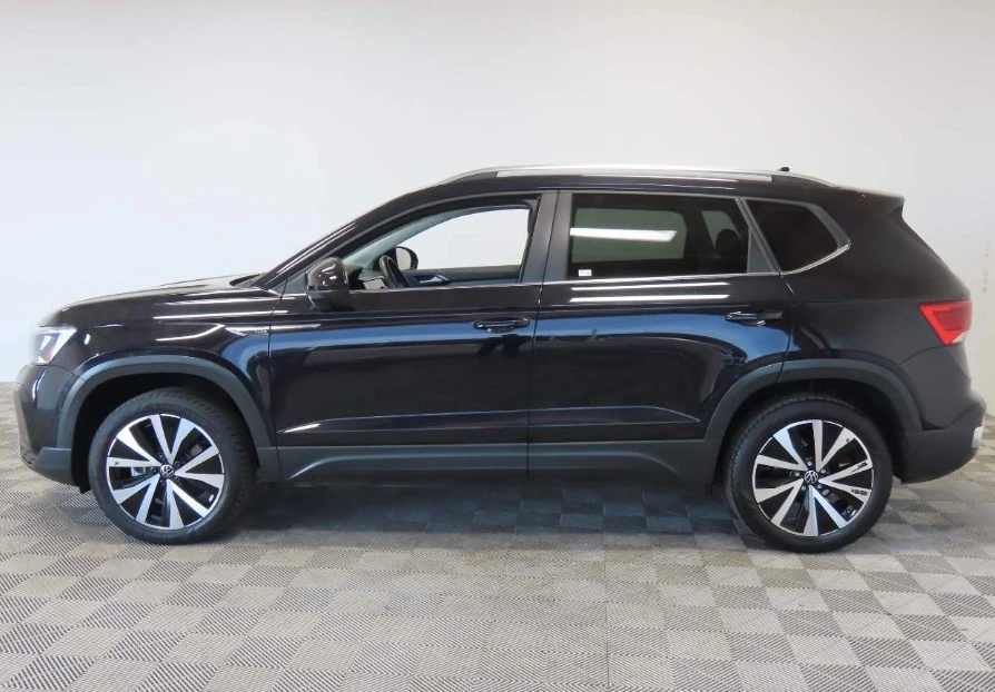 2024 Volkswagen Taos - Image 5 of 11
