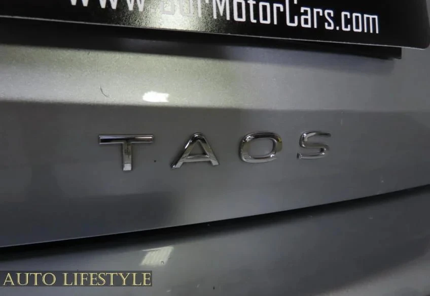 2024 Volkswagen Taos - Image 17 of 21