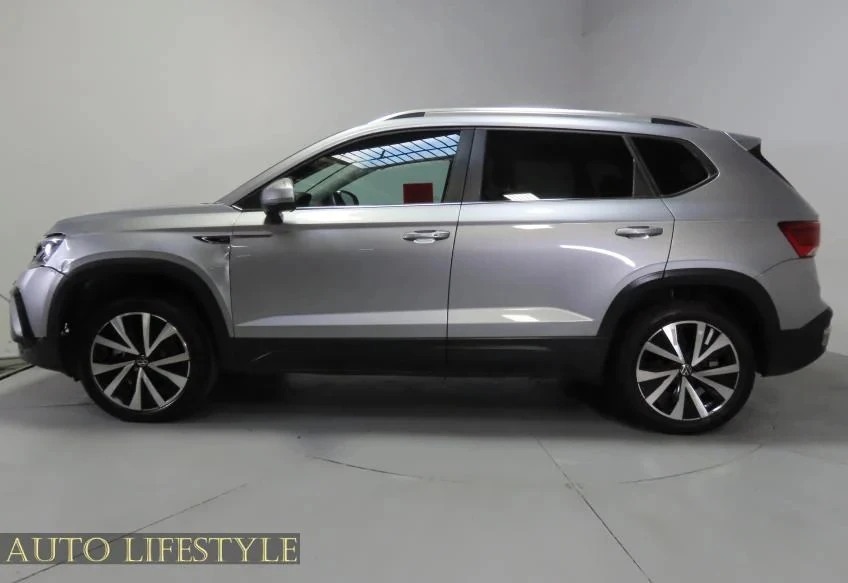 2024 Volkswagen Taos - Image 10 of 21