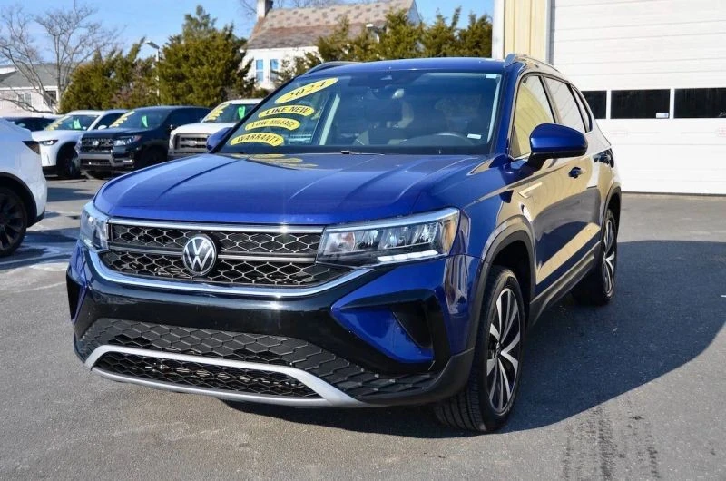2024 Volkswagen Taos - Image 4 of 12