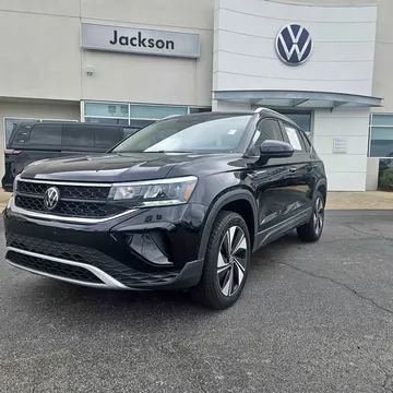 2024 Volkswagen Taos SE 4MOTION