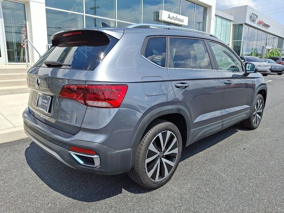 2024 Volkswagen Taos - Image 6 of 12