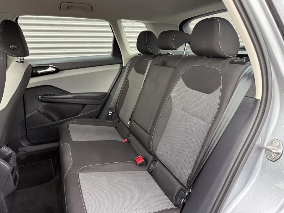 2024 Volkswagen Taos - Image 11 of 19