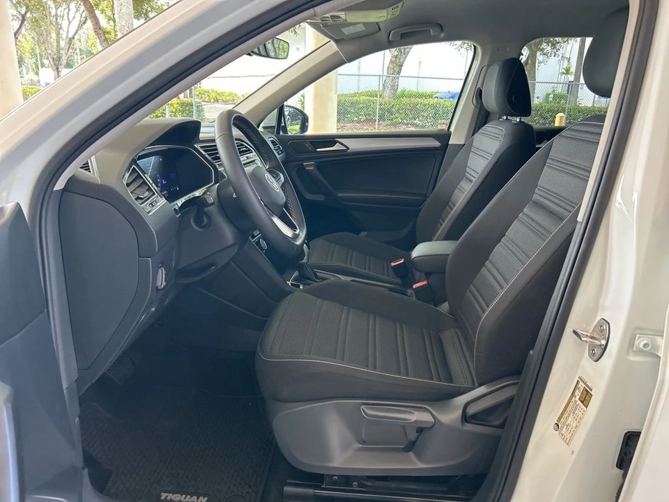 2024 Volkswagen Tiguan - Image 5 of 12