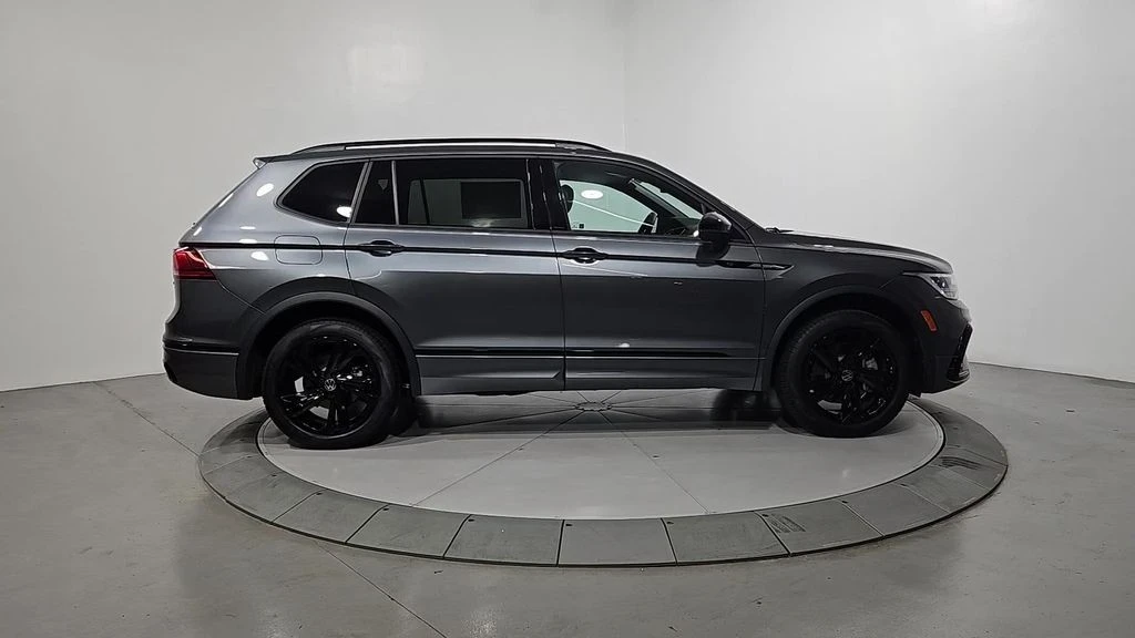 2024 Volkswagen Tiguan - Image 8 of 12