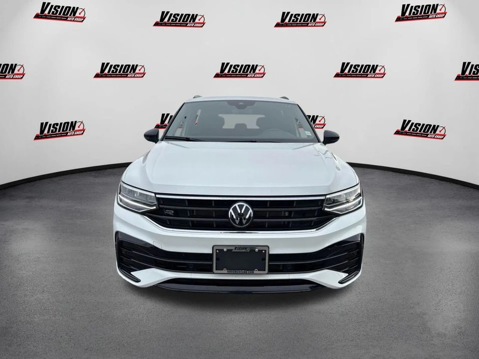 2024 Volkswagen Tiguan - Image 2 of 12