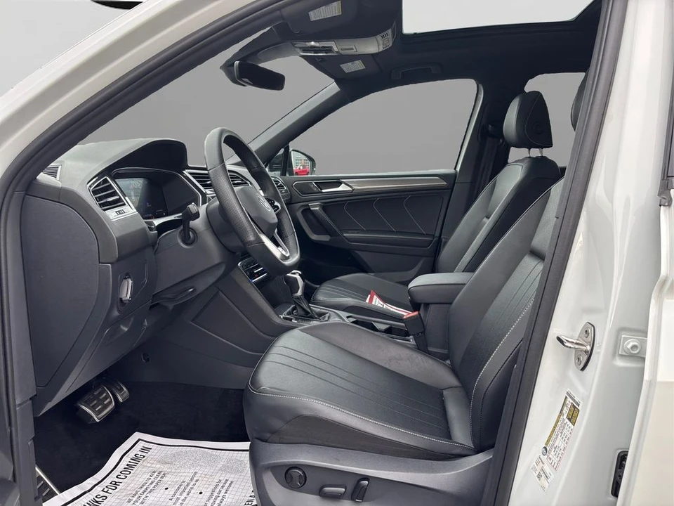 2024 Volkswagen Tiguan - Image 9 of 12