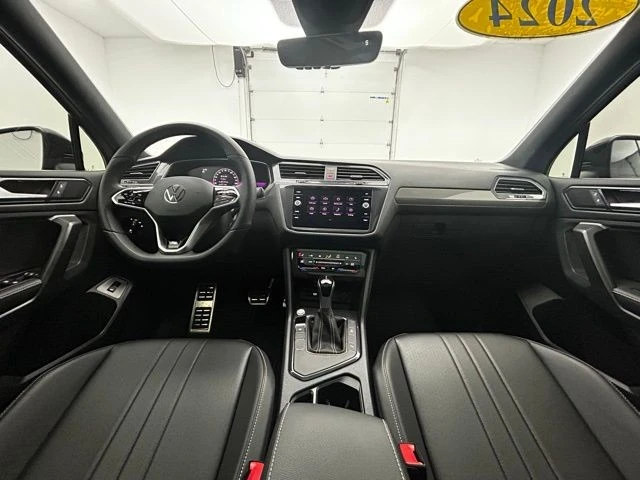 2024 Volkswagen Tiguan - Image 2 of 12