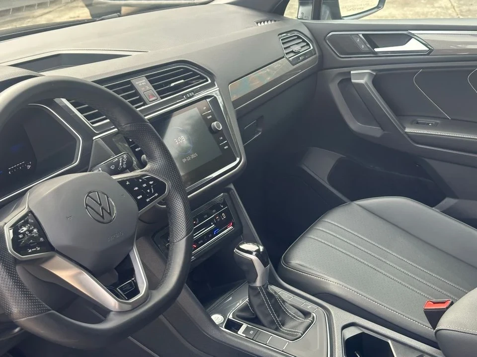 2024 Volkswagen Tiguan - Image 11 of 12