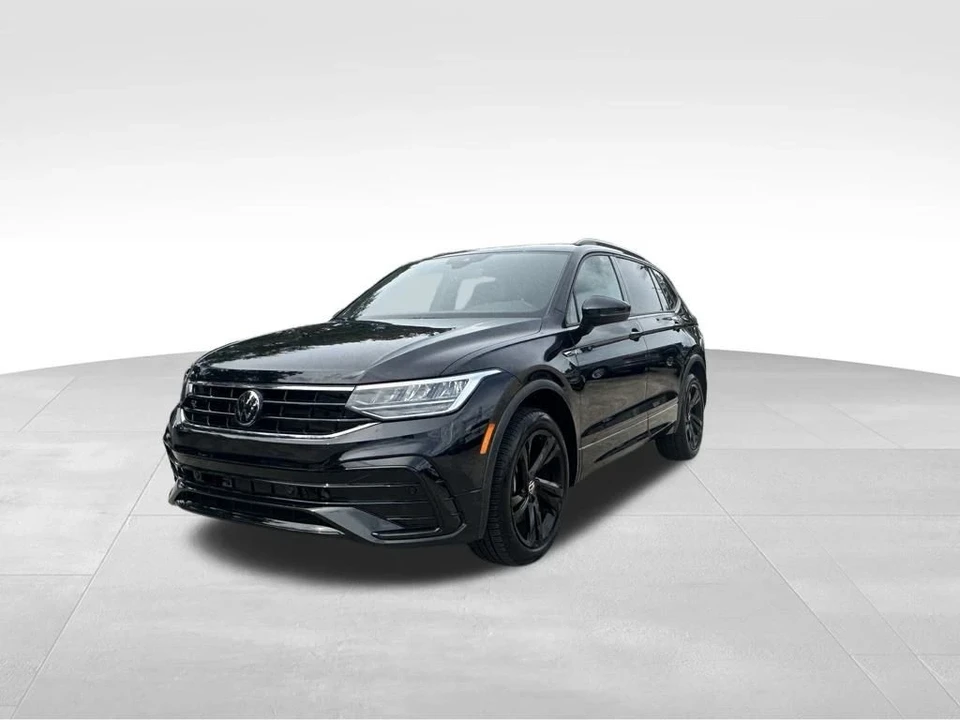 2024 Volkswagen Tiguan - Image 2 of 12