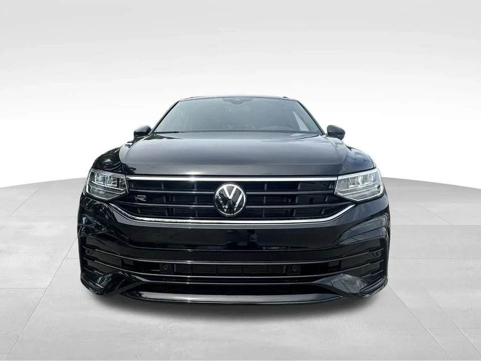 2024 Volkswagen Tiguan - Image 8 of 12