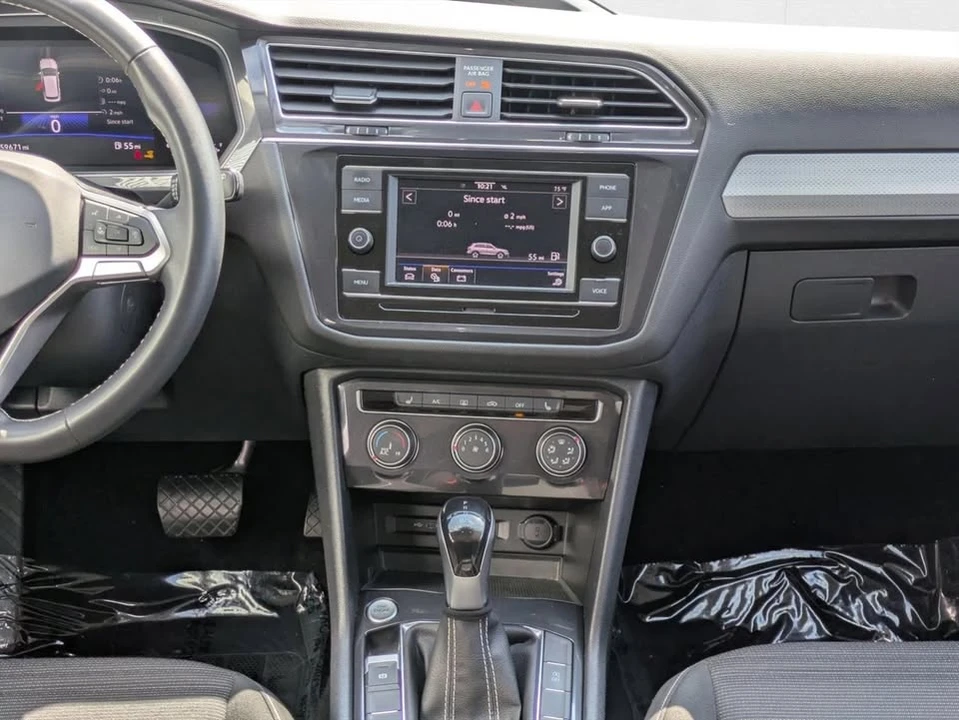 2024 Volkswagen - Image 13 of 20