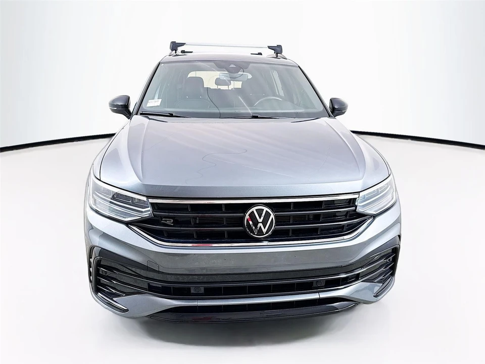 2024 Volkswagen Tiguan - Image 2 of 21