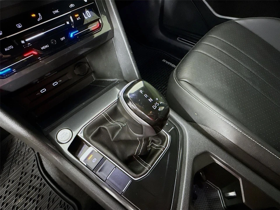 2024 Volkswagen Tiguan - Image 16 of 21