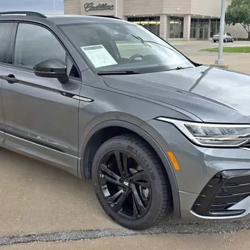 2024 Volkswagen Tiguan SE R-Line Black Sport Utility 4D
