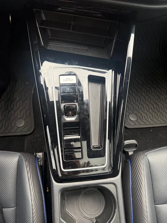 2024 Volkswagen Golf R Mk8 - Image 12 of 16