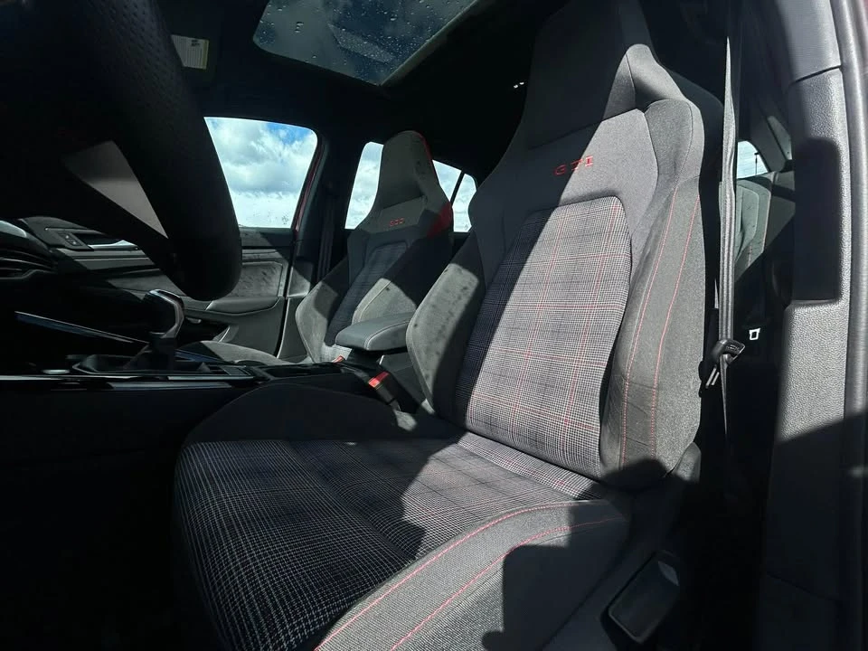 2024 Volkswagen GTI Mk8 - Image 12 of 17