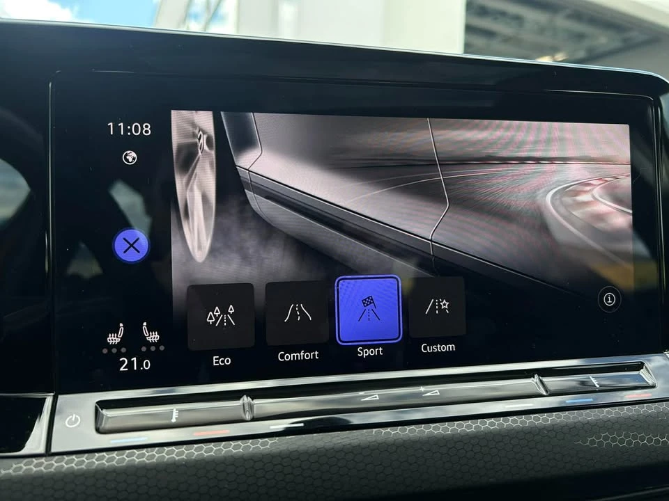 2024 Volkswagen GTI Mk8 - Image 15 of 17