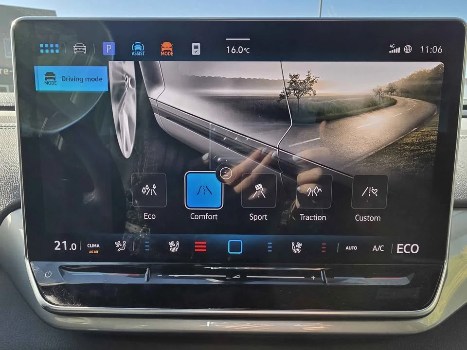 2024 Volkswagen ID.4 - Image 7 of 9