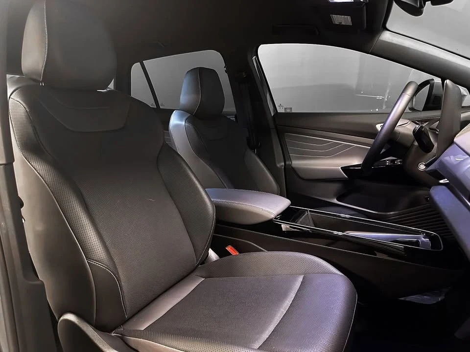2024 Volkswagen ID.4 - Image 19 of 20
